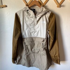 North Face Windwall Pullover